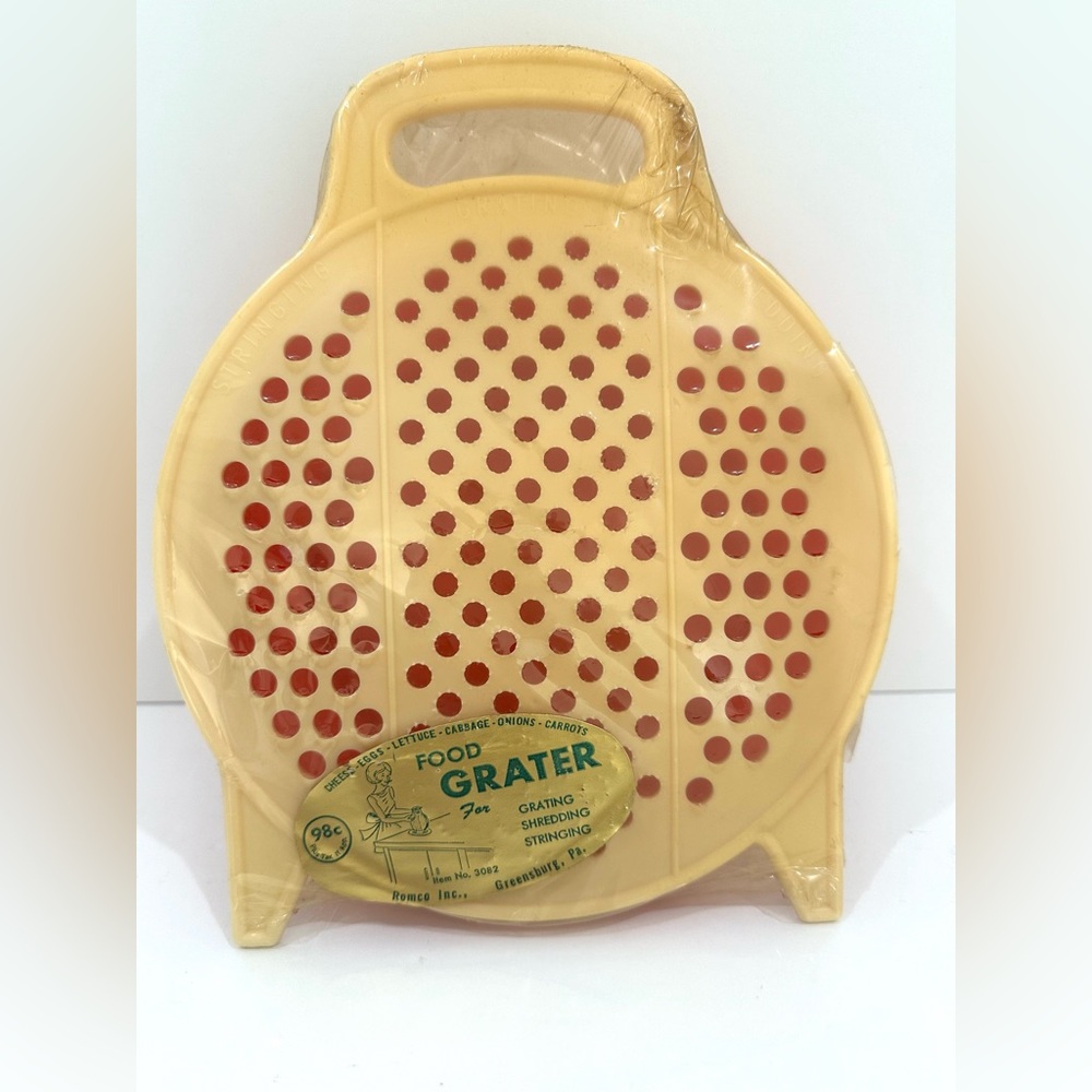 New Vintage Romco Orange Yellow Mid Century Kitchen Food Grater Shredder w/ Pan